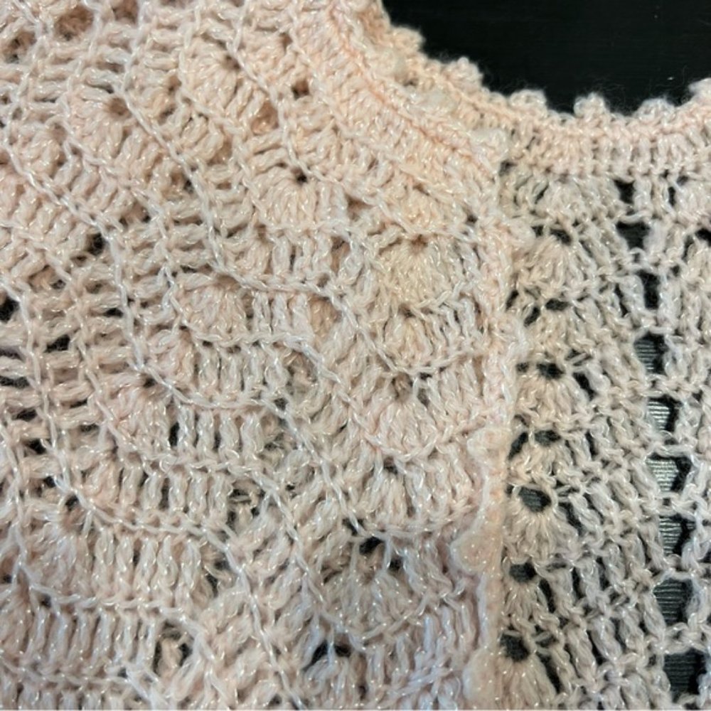 ☀️ 3/$15 Vintage Handmade Knit Pink Baby Sweater - Picture 2 of 2